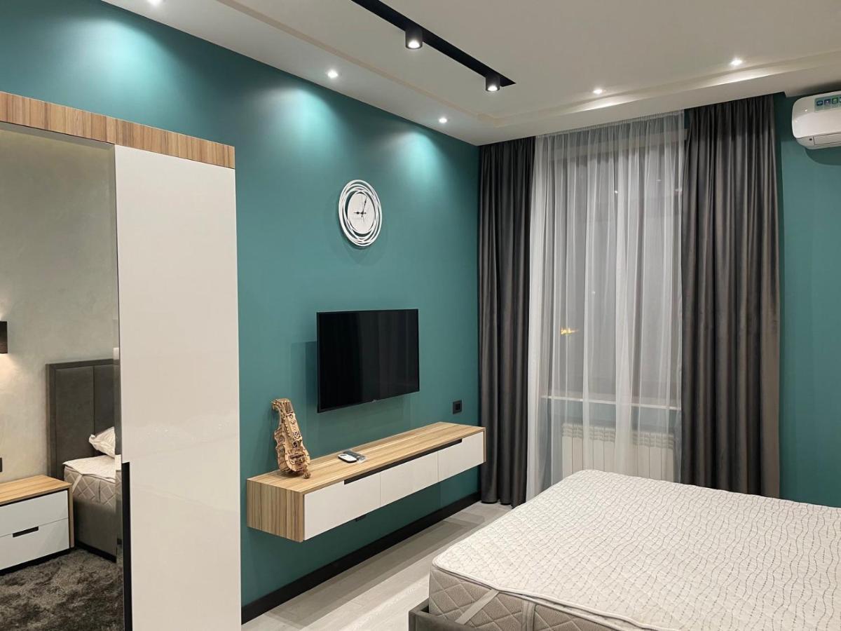 Luxury Modern Apartment In The Center Of Jerevan Buitenkant foto